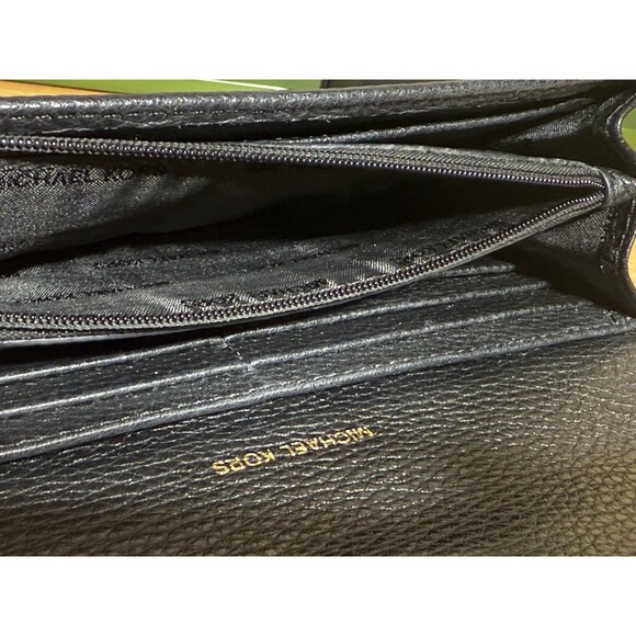 Michael Kors Fulton Flap Carryall Leather Wallet  Black Gold Nice Continental - Picture 8 of 12